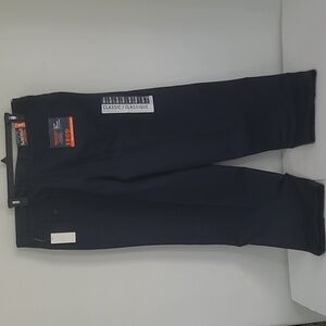 IZOD 38x32 Classic Madison Chino with SportFlex NWT